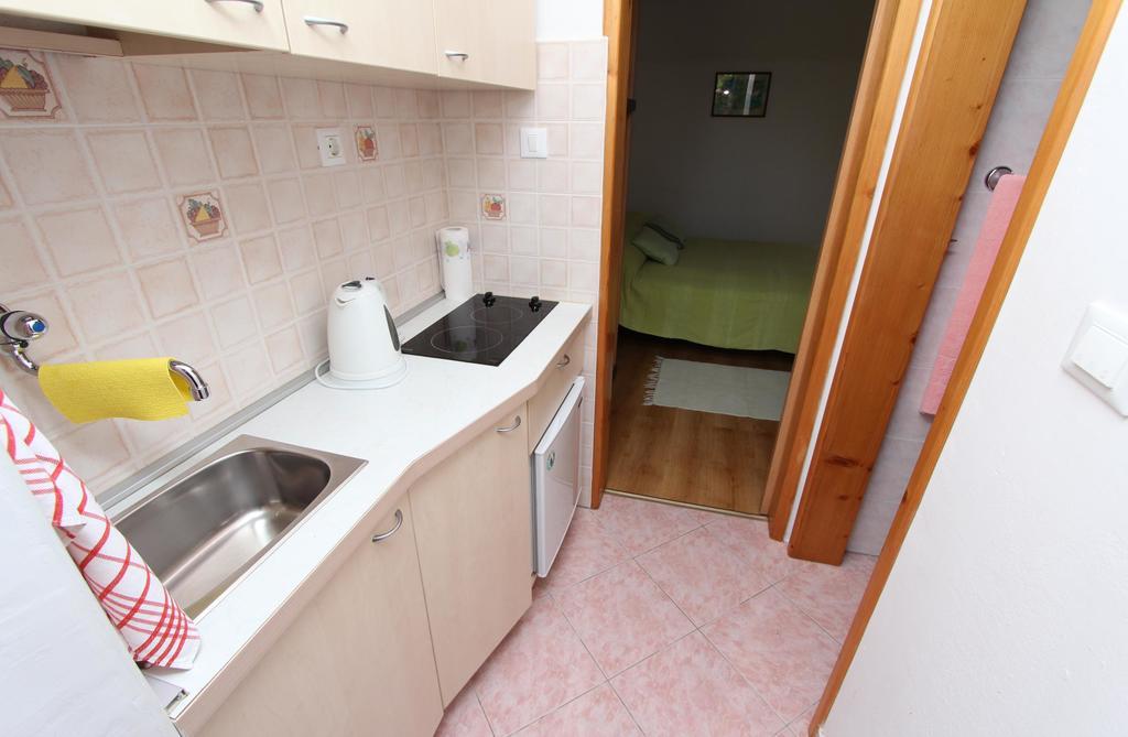 Studio And Room Tea Rovinj Exteriör bild